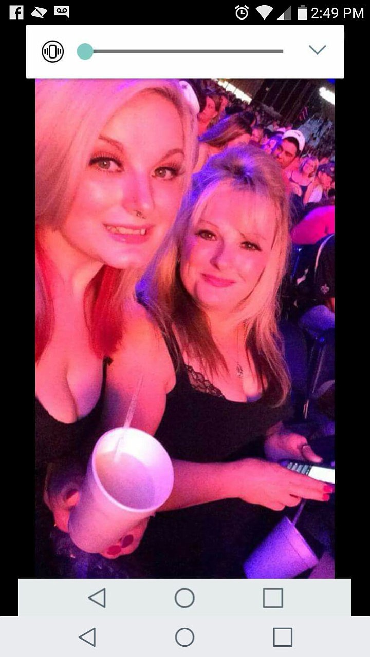 Mindy Gregoire 47 .Years old & my daughter Britknee Gregoire Sanmiguel 28