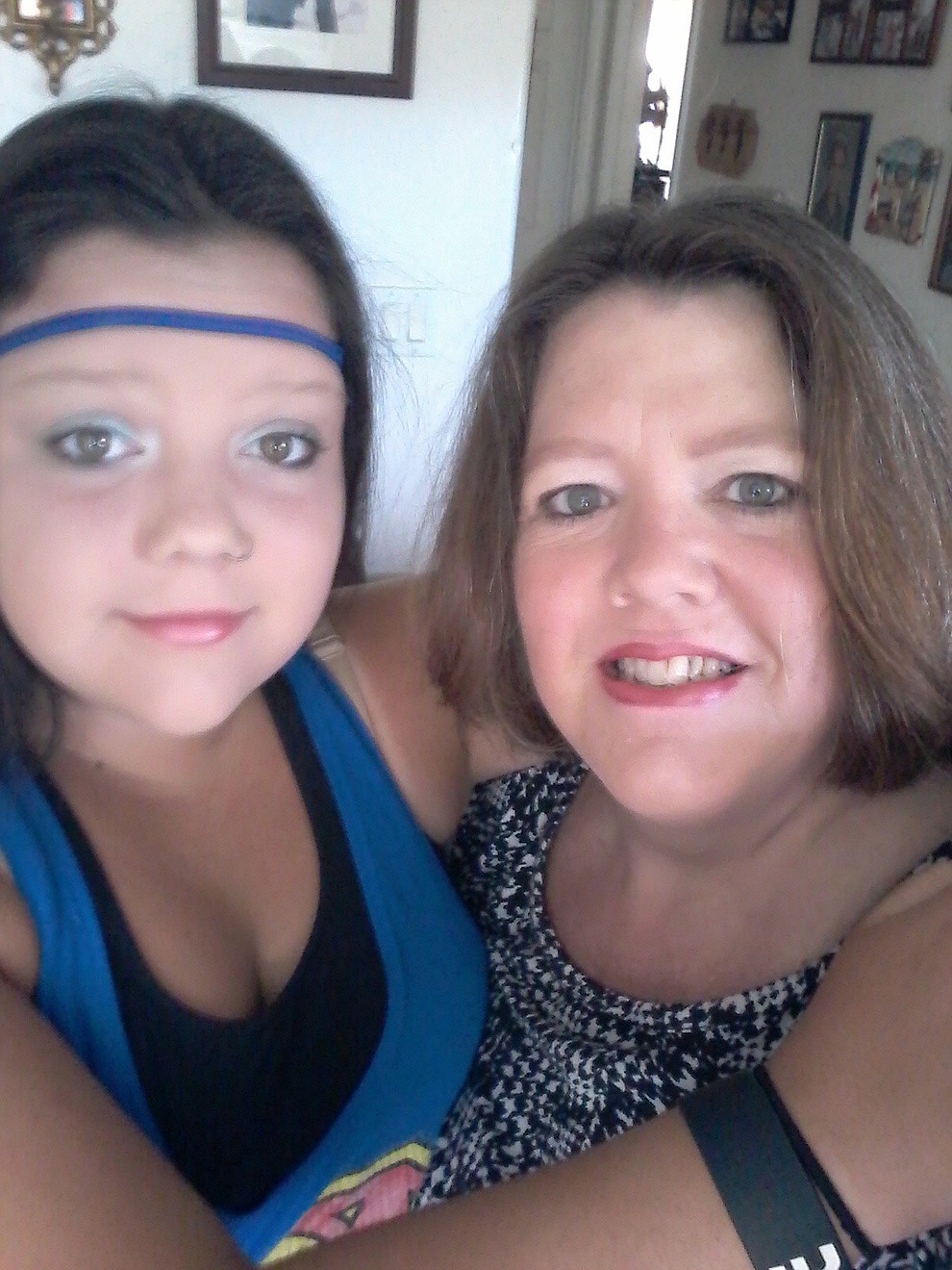 Michelle and Amanda McQuillen(16).