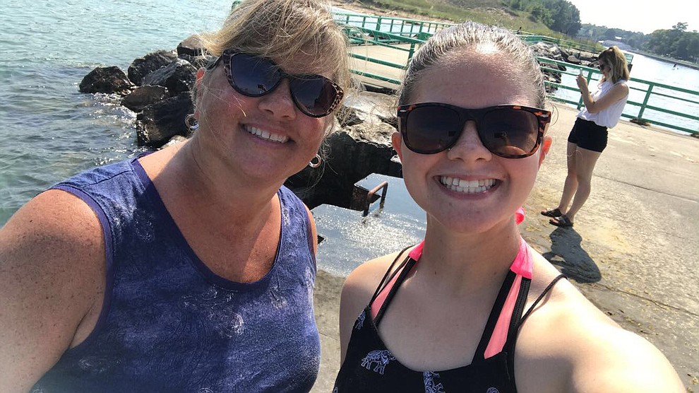 Mary, Mallory 21
Name of person submitting photo * Mallory Gallihugh