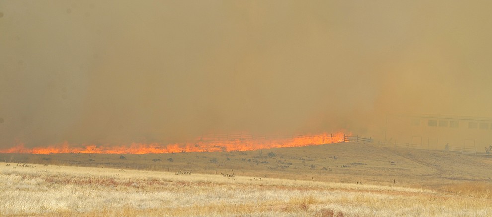 The Viewpoint Fire started along Highway 89A in Prescott Valley Friday morning, May 11, 2018. The fire, driven by a sustained wind, headed north into the Poquito Valley area. (Les Stukenberg/Courier)