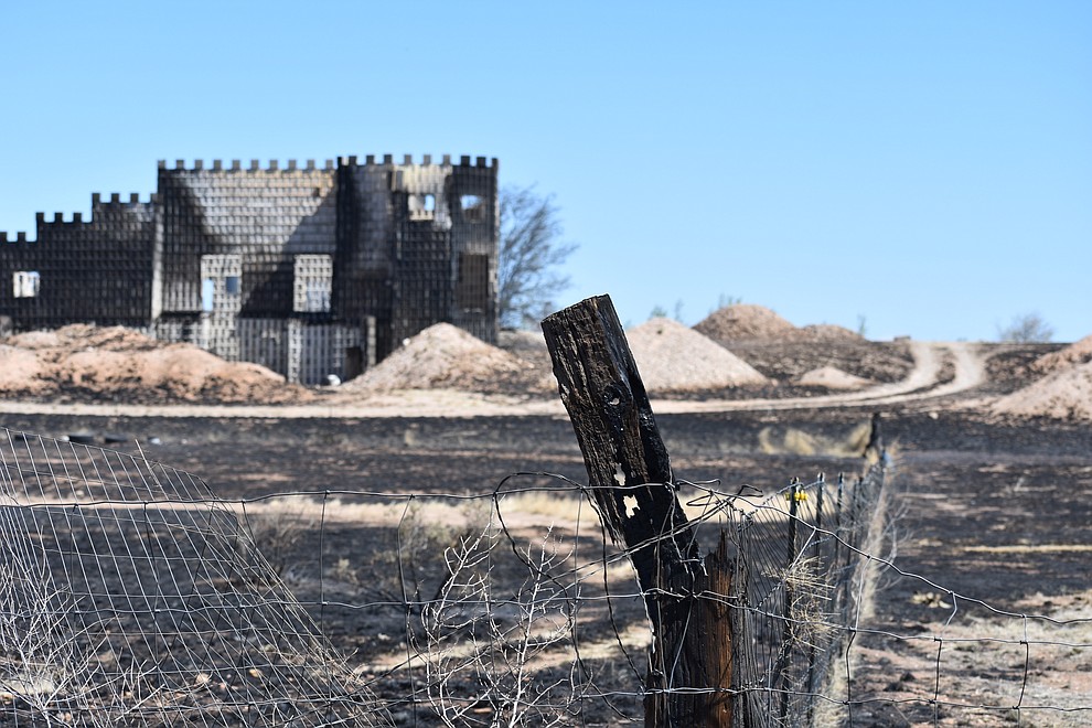 On the morning of May 12, 2018 residents woke up to survey damage to homes and property caused by the Viewpoint Fire in the Poquito Valley area of Prescott Valley, Arizona. (Richard Haddad/WNI)

