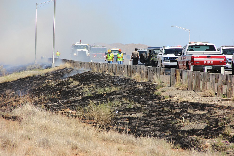 Multiple agencies responded to the wildland fire along Fain Road in Prescott Valley mid-day Monday, May 14, 2018, including the Central Arizona Fire and Medical Authority, the Prescott Valley Police Department, the Yavapai County Sheriff's Office and the Arizona Department of Forestry and Fire Management. (Max Efrein/Courier)