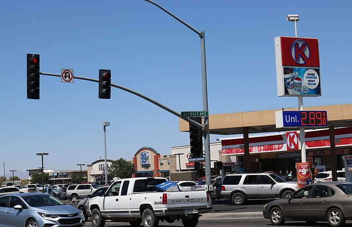 Kingman residents won’t have to worry about red light cameras taking pictures at the Stockton Hill Road and Detroit Avenue intersection, or any other intersection. 