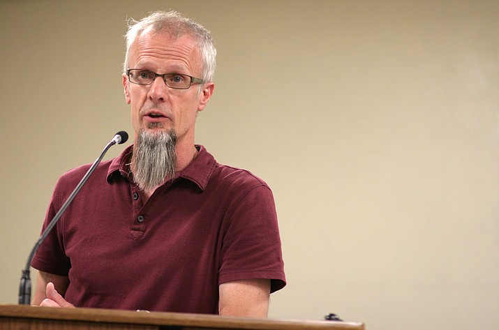 Town of Camp Verde Finance Director Mike Showers speaks before council voted 5-to-1 to approve the Town’s proposed tentative budget. (VVN/Bill Helm)