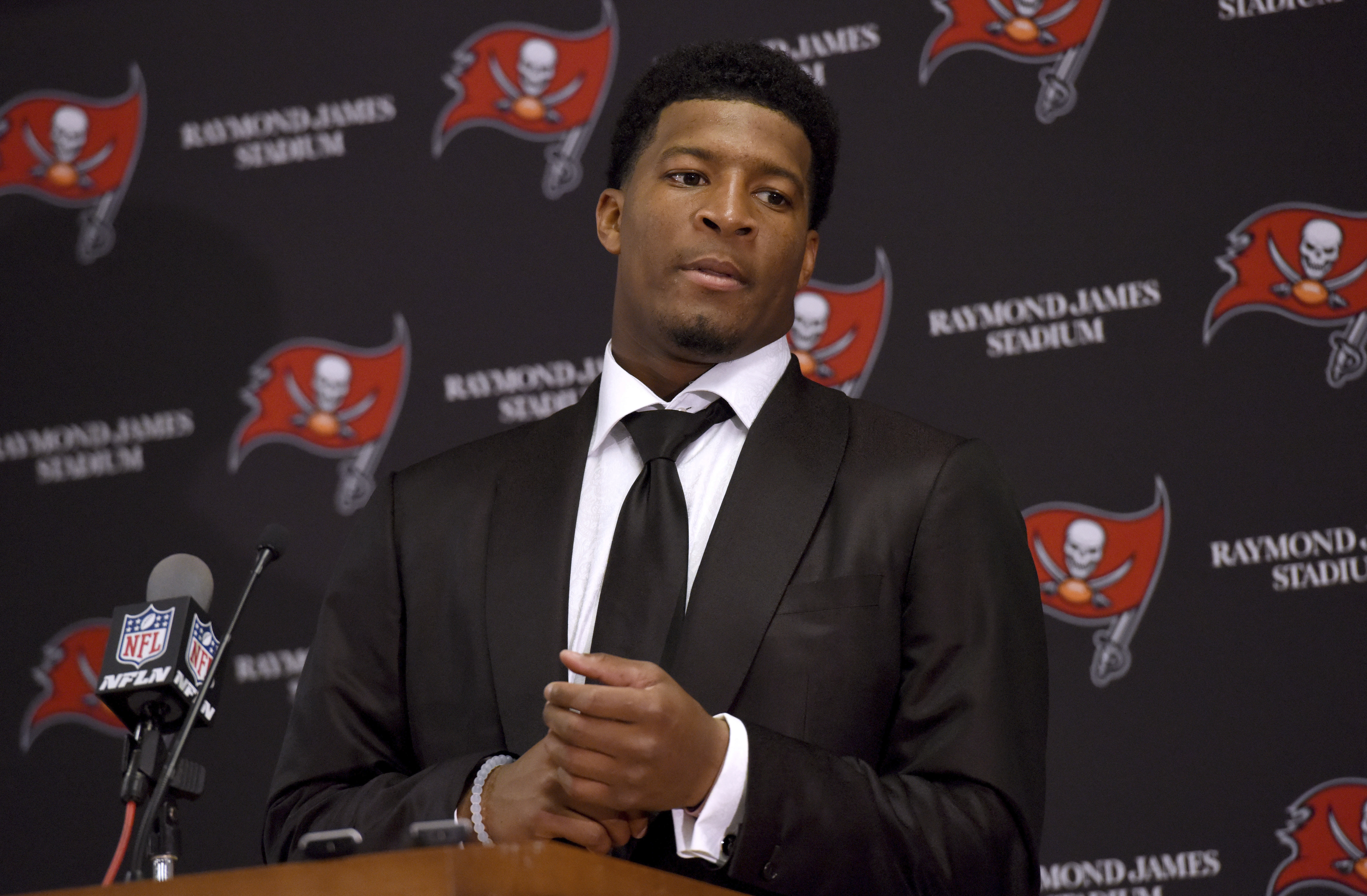 NFL Suspends Bucs QB Jameis Winston For 3 Games | The Daily Courier ...