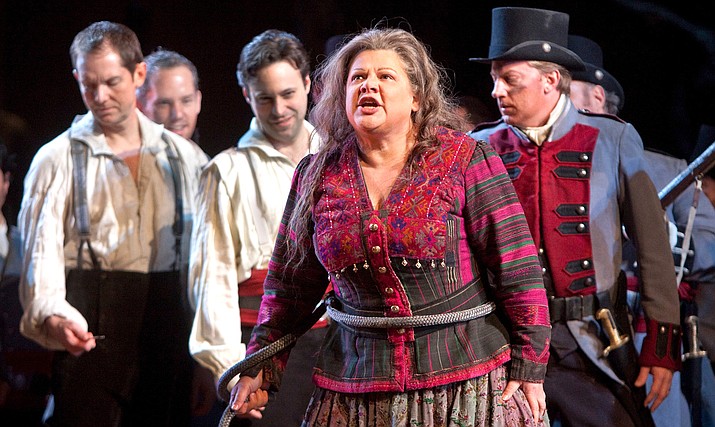  Soprano Anna Netrebko is Leonora, the young noblewoman in love with the troubadour of the title — tenor Yonghoon Lee — but also pursued by Count di Luna, sung by the great baritone Dmitri Hvorostovsky. Mezzo-soprano Dolora Zajick completes the quartet of principals in her signature role of Azucena, the mysterious gypsy woman who sets the dramatic events in motion. 
