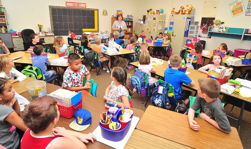 Third graders start the school year on the first day of school at Coyote Springs Elementary in Prescott Valley Monday, August 6, 2018. (Les Stukenberg/Courier)