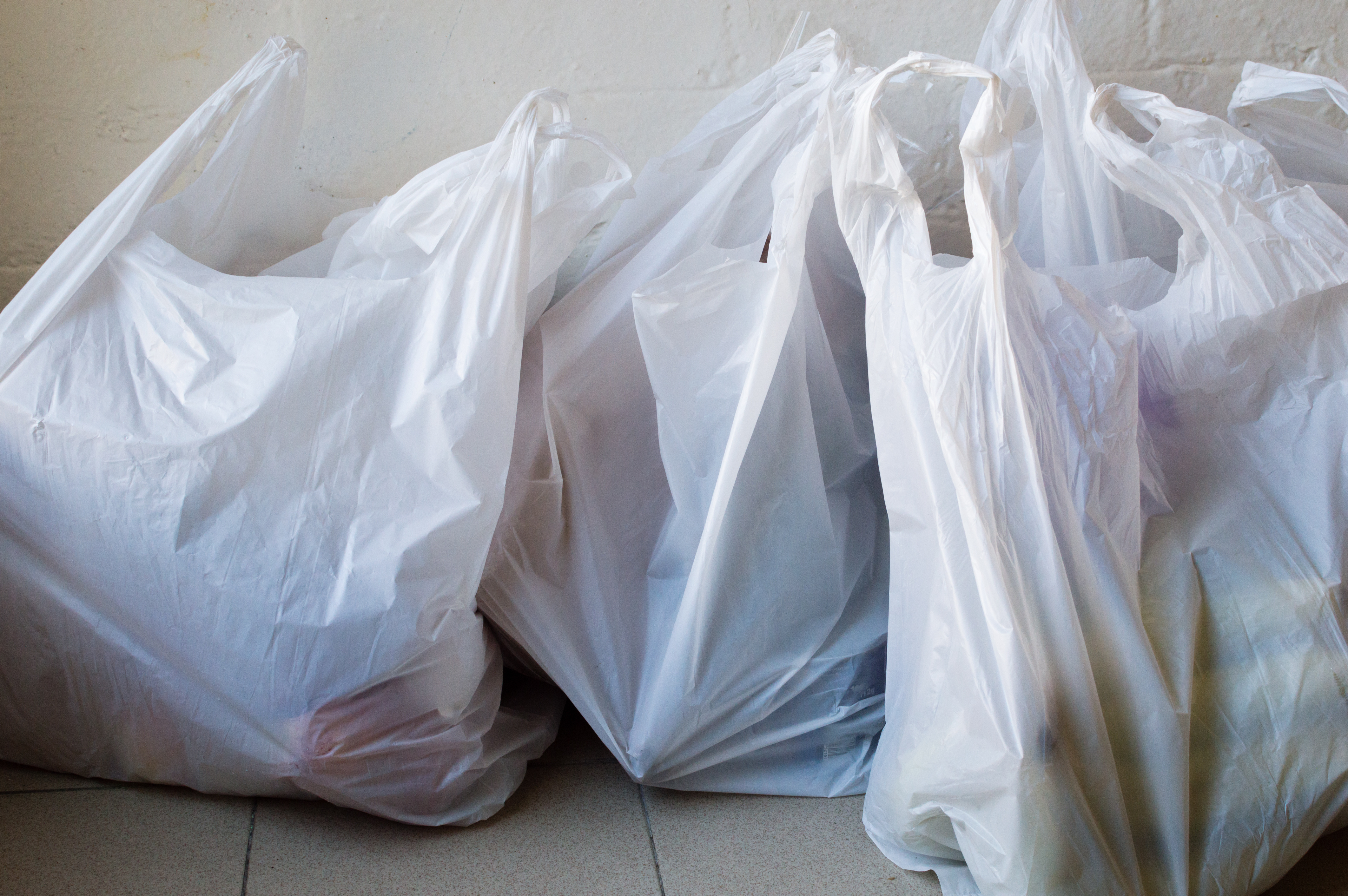 Smith’s to phase out single-use plastic bags by 2025 | Kingman Daily ...