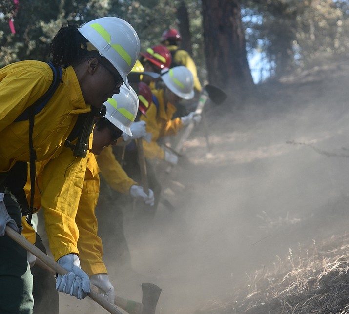Forest Service Looking For Women Interested In Wildland Firefighting The Daily Courier