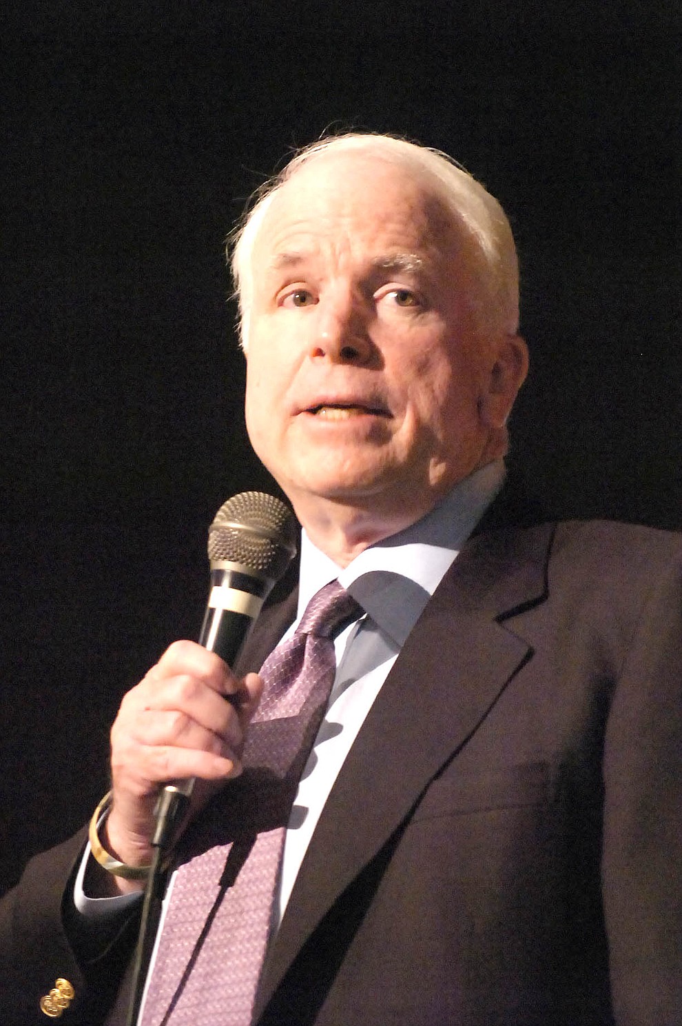 Prescott July 5 2006.Courier/Jo. L. Keener.Arizona Senator John McCain talks to residents of the tri-cities area Wednesday at Prescott High School during a town meeting..