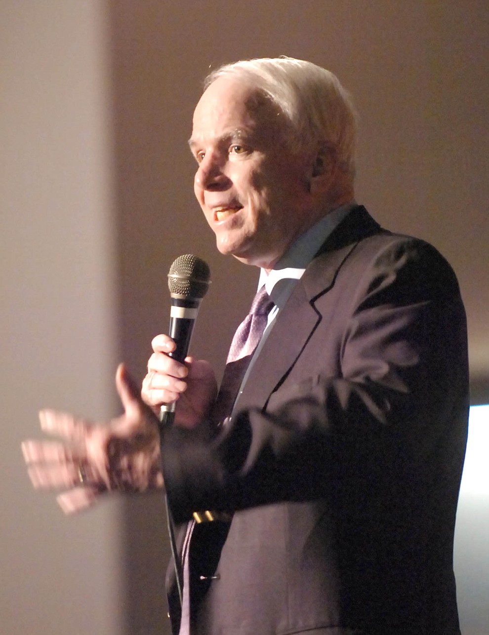 Prescott July 5 2006.Courier/Jo. L. Keener.Arizona Senator John McCain talks to residents of the tri-cities area Wednesday at Prescott High School during a town meeting..