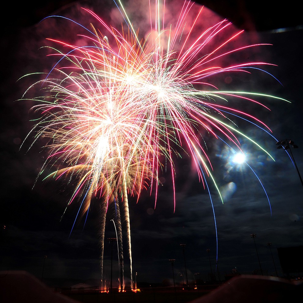 Prescott Valley celebrated their 40th anniversary with a 40 minute fireworks display at Mountain Valley Park Saturday, August 25, 2018. (Les Stukenberg/Courier)