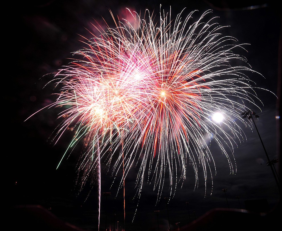 Prescott Valley celebrated their 40th anniversary with a 40 minute fireworks display at Mountain Valley Park Saturday, August 25, 2018. (Les Stukenberg/Courier)