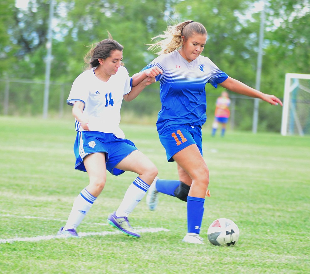 Chino Valley's Sabrina Lopez controls the ball as the Cougars take on Snowflake at home Tuesday Sept. 4, 2018. (Les Stukenberg/Courier)