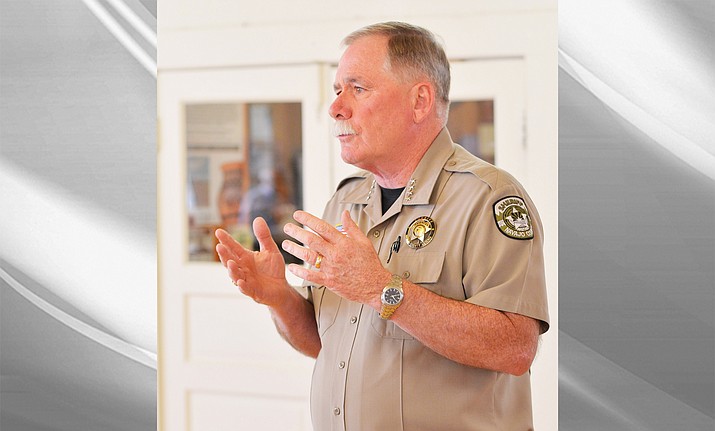 Navajo County Sheriff Kelly “KC” Clark presents information to the Winslow Chamber during the Sept. 5 meeting. (Todd Roth/NHO)