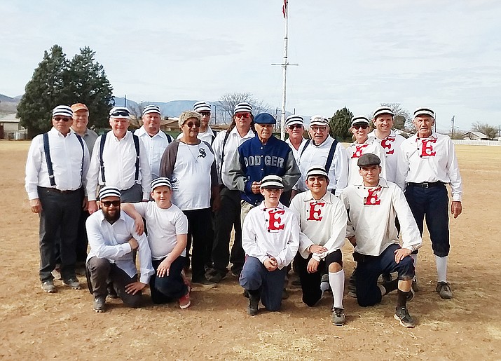 Former Los Angeles Dodgers great Maury Wills poses with members of the Fort Verde Excelsiors and Prescott Champions of the Arizona Territories Vintage Base Ball League. Wills will throw out the first pitch of the league’s opening day ceremony at 10 a.m. Saturday, Nov. 3 at Fort Verde State Historic Park. Photo courtesy of Maury Wills