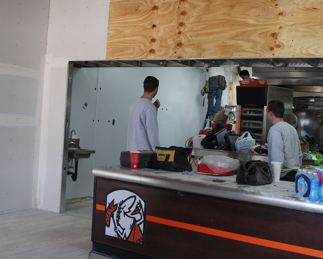 Pizza? Pizza? Kingman Daily Miner Kingman, AZ