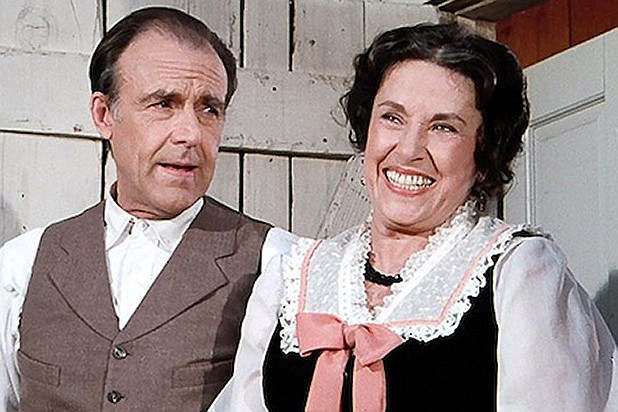 Katherine MacGregor with Richard Bull on an episode of ‘Little House on the Prairie’ (AP photo)