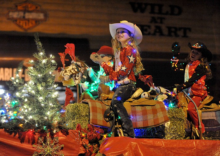 Light parade kicks off holiday season The Daily Courier Prescott, AZ