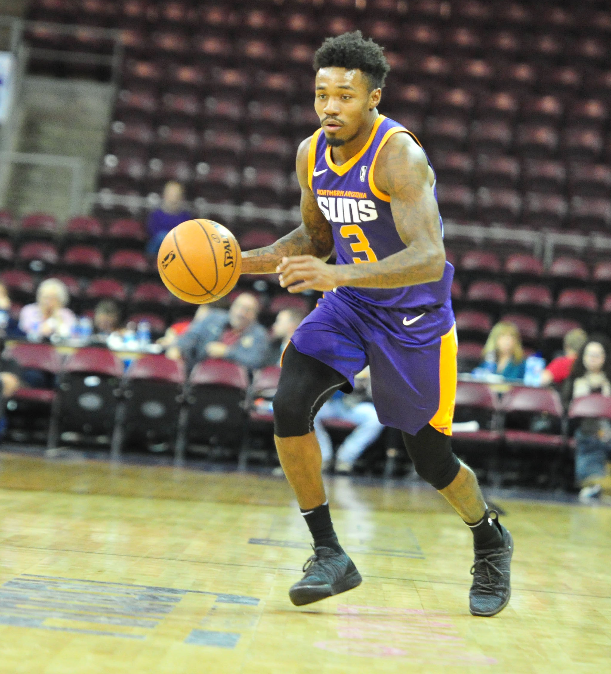 Player Profile Naz Suns Rookie Guard Dax Miles Jr Ready To Learn In G League The Daily Courier Prescott Az