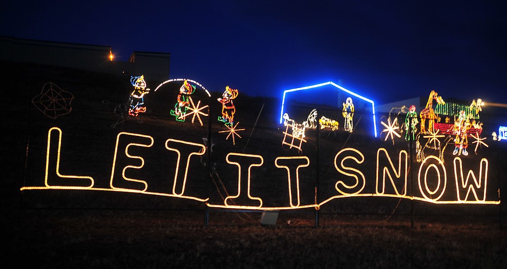 The Valley of Lights held their now annual stroll through Tuesday, Nov. 27, 2018 in Prescott Valley. The event allows people to walk through the display and for people to take their time seeing all the dsiplays while enjoying carolers and hot chocolate at various stops along the way. (Les Stukenberg/Courier).