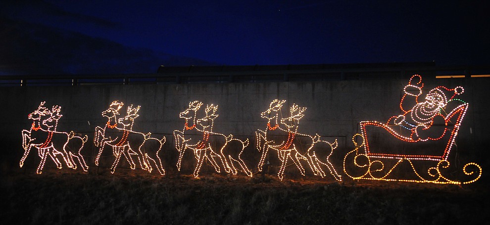 The Valley of Lights held their now annual stroll through Tuesday, Nov. 27, 2018 in Prescott Valley. The event allows people to walk through the display and for people to take their time seeing all the dsiplays while enjoying carolers and hot chocolate at various stops along the way. (Les Stukenberg/Courier).