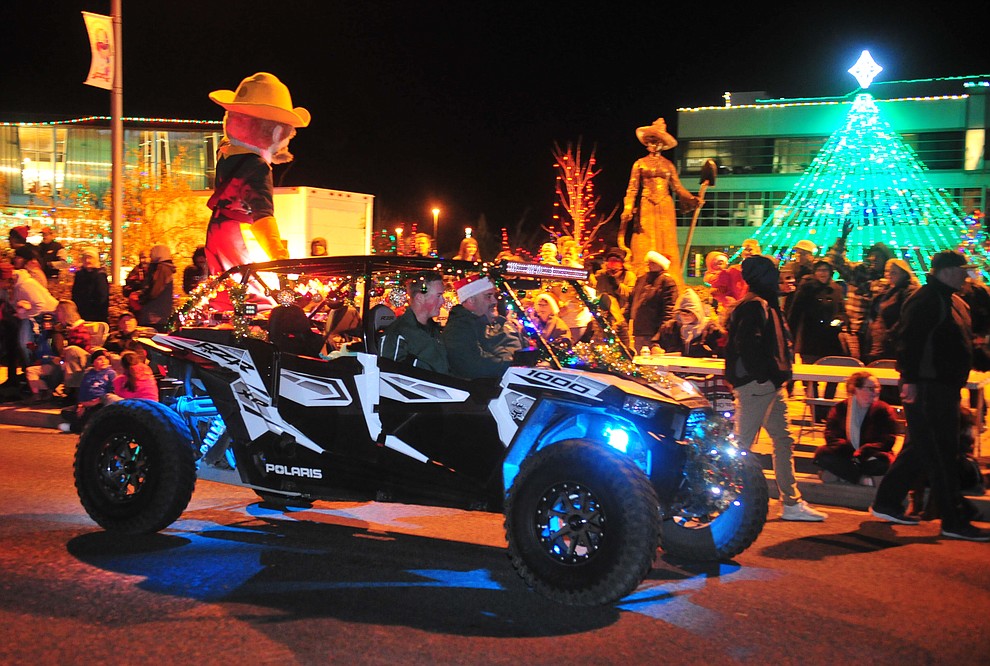Prescott Valley holds their annual Festival of Lights Parade and Civic Center lighting Friday, Nov. 30, 2018. 52 entries traveled around the Prescott Valley Civic Center and Library. (Les Stukenberg/Courier).