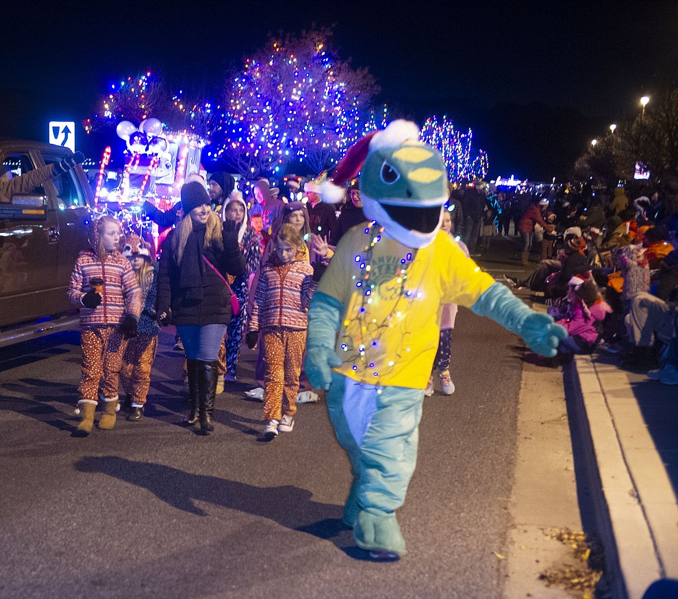 Prescott Valley holds their annual Festival of Lights Parade and Civic Center lighting Friday, Nov. 30, 2018. 52 entries traveled around the Prescott Valley Civic Center and Library. (Les Stukenberg/Courier).