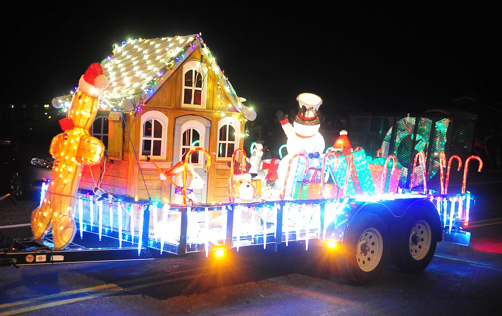 Prescott Valley holds their annual Festival of Lights Parade and Civic Center lighting Friday, Nov. 30, 2018. 52 entries traveled around the Prescott Valley Civic Center and Library. (Les Stukenberg/Courier).