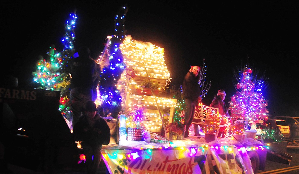 Prescott Valley holds their annual Festival of Lights Parade and Civic Center lighting Friday, Nov. 30, 2018. 52 entries traveled around the Prescott Valley Civic Center and Library. (Les Stukenberg/Courier).