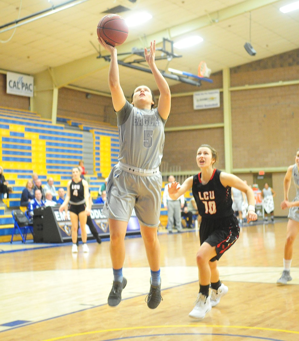 Embry Riddle's Bethany Wolph takes a fast break to the hoop as the Eagles face the Lincoln Christian Red Lions Thursday, Dec. 20, 2018 in Prescott. (Les Stukenberg/Courier).