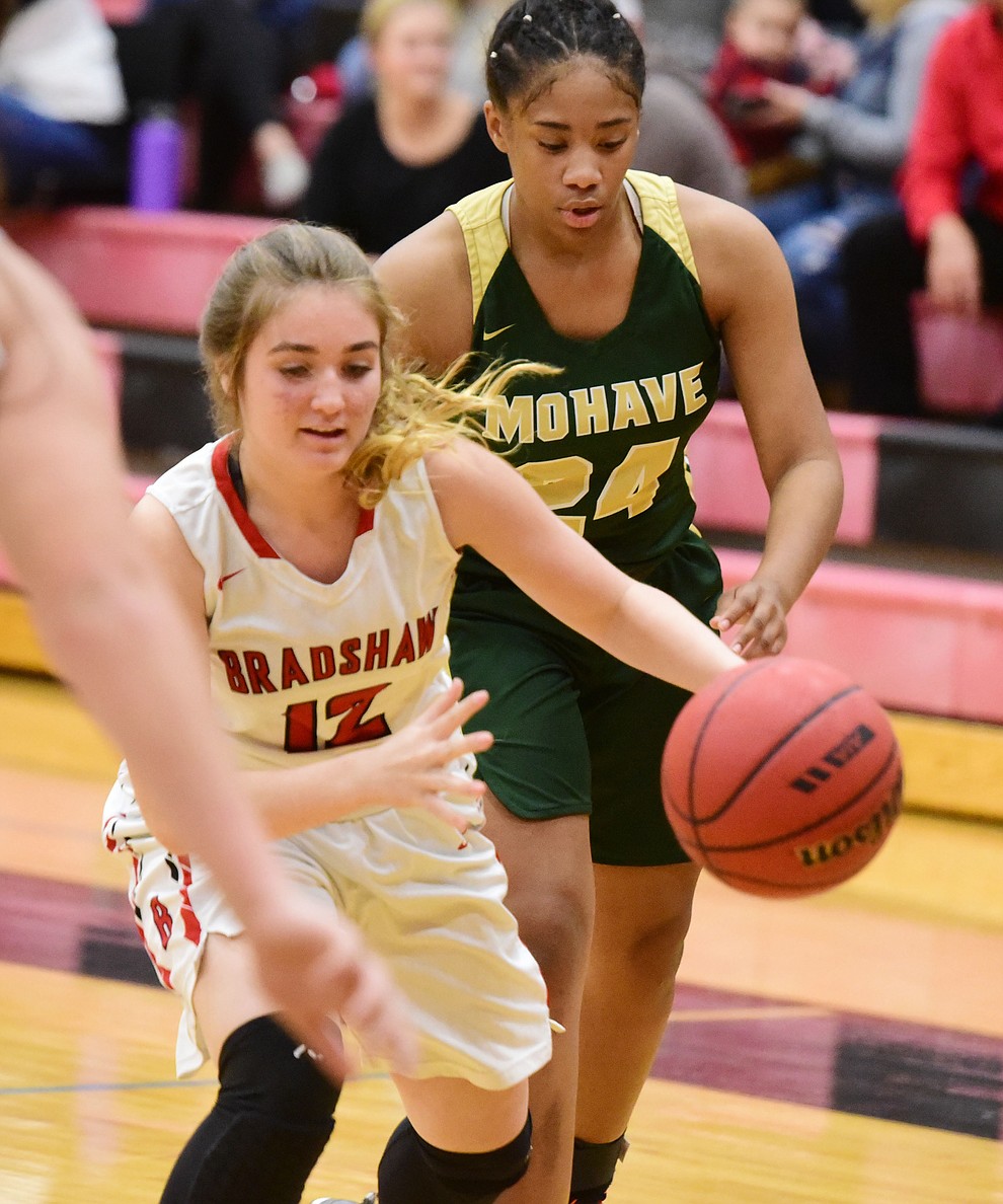 Bradshaw Mountain's Macy Fournier drives past a defender as the Bears host the Mohave Thunderbirds in a basketball matchup Friday night in Prescott Valley. (Les Stukenberg/Courier).
