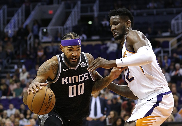 Oubre scores 26, Suns end skid with win 