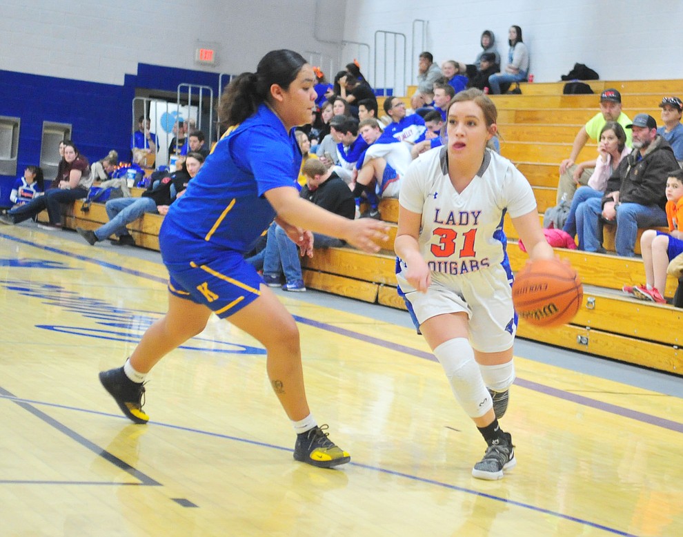 Chino Valley's Rudy Rodriguez drives into the lane as they face the Kingman Bulldogs Thursday, Jan. 24, 2019 in Chino Valley. (Les Stukenberg/Courier).