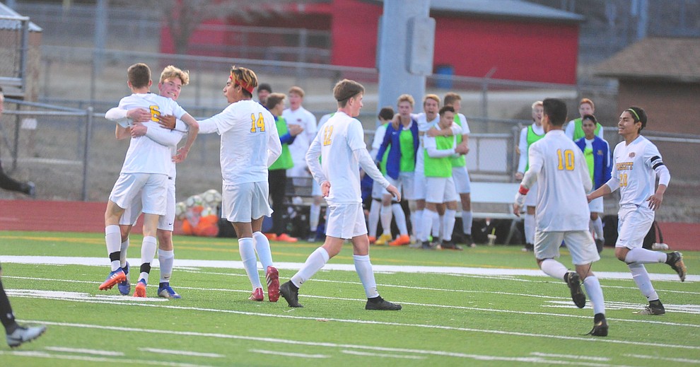 Bradshaw Mountain Vs Prescott Boys Soccer The Daily Courier