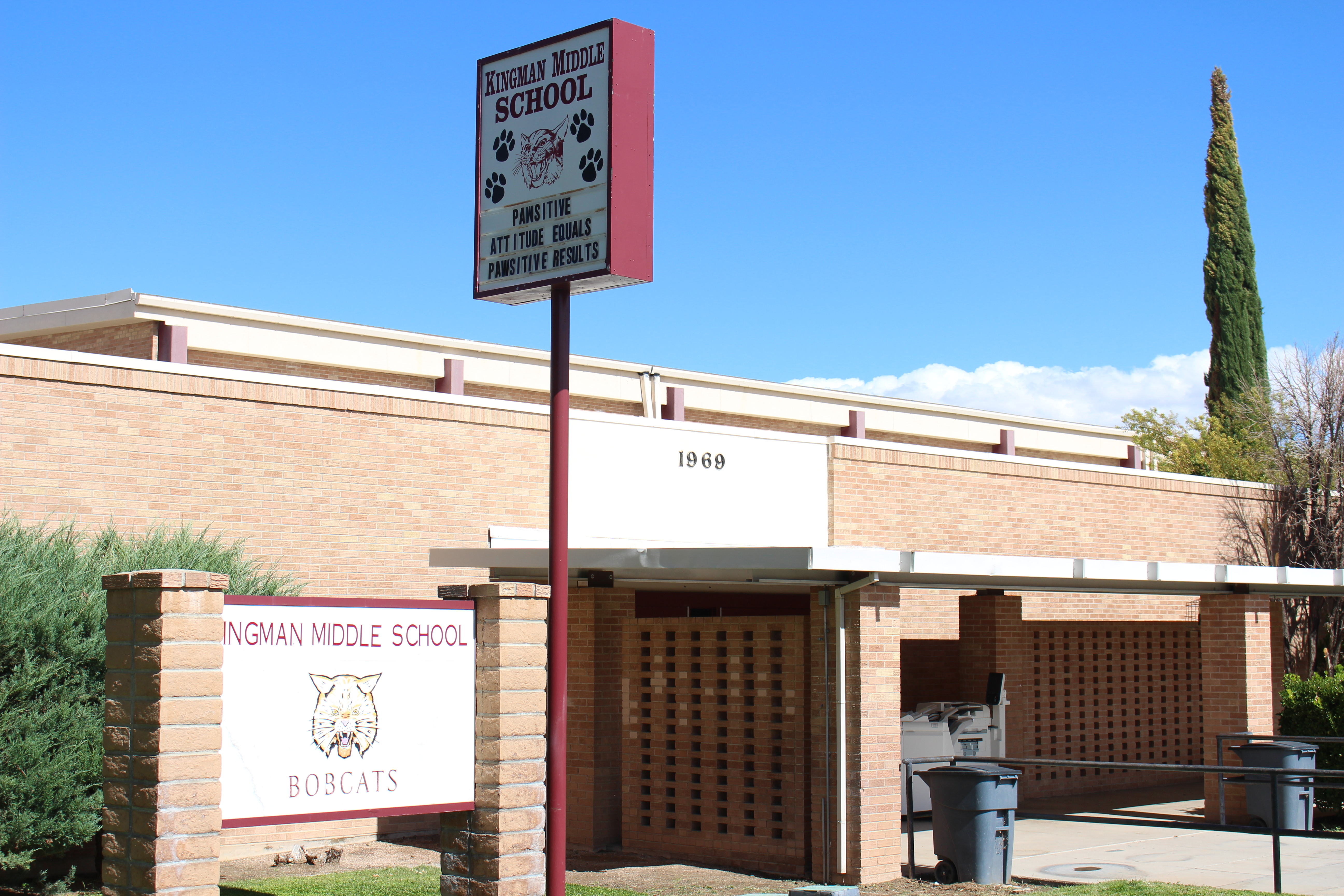 KUSD holds meetings to address academics at low rated schools Kingman