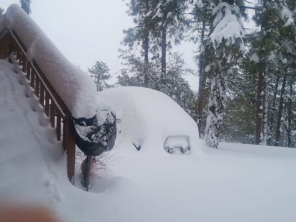 Ford van belonging to Bill Knox in Mountain Club