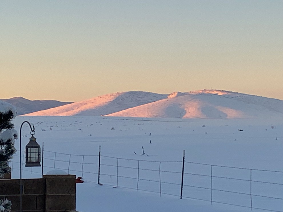 Sunrise at Glassford Hill after snowfall