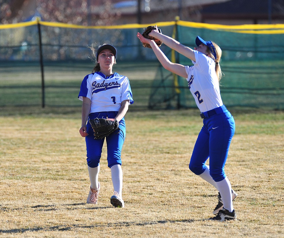 Prescott's Kendall Crockett makes the catch in shallow right field as the Badgers host the Mingus Marauders Tuesday, March 5, 2019 in Prescott. (Les Stukenberg/Courier)
