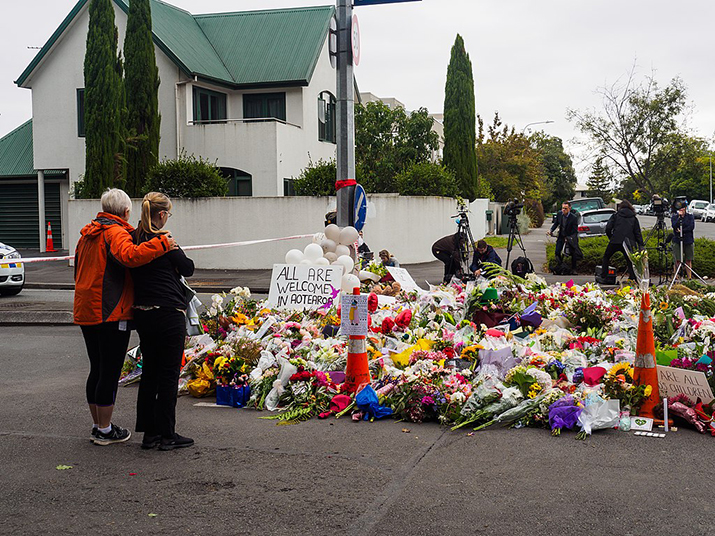 ‘It doesn’t open’: Mosque survivors describe terror at door | Kingman ...