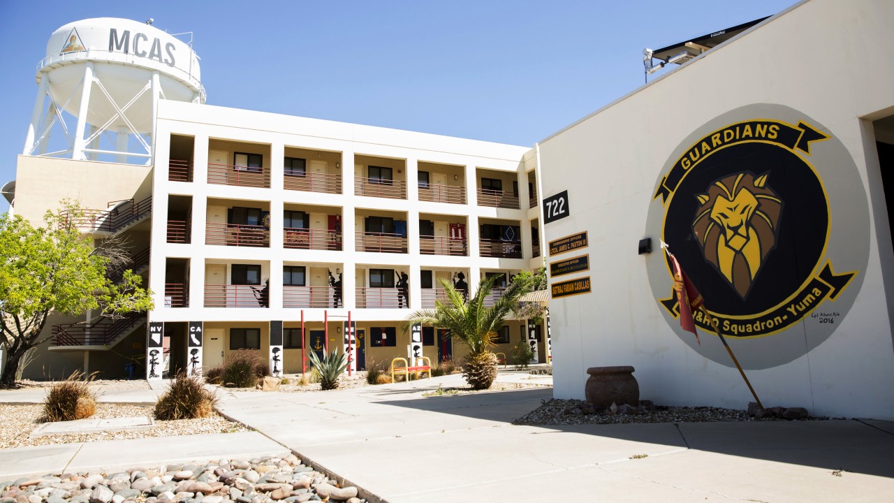 2 Marine pilots killed in helicopter crash in Arizona ID'd Kingman