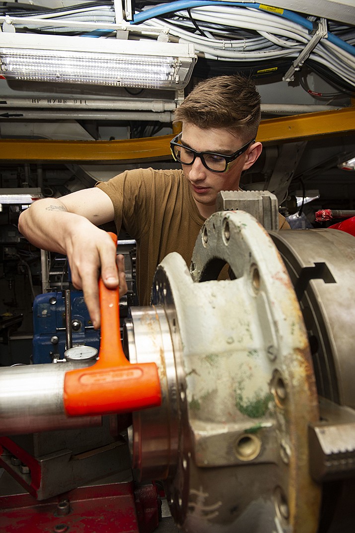 Kingman sailor serving aboard US aircraft carrier | Kingman Daily Miner