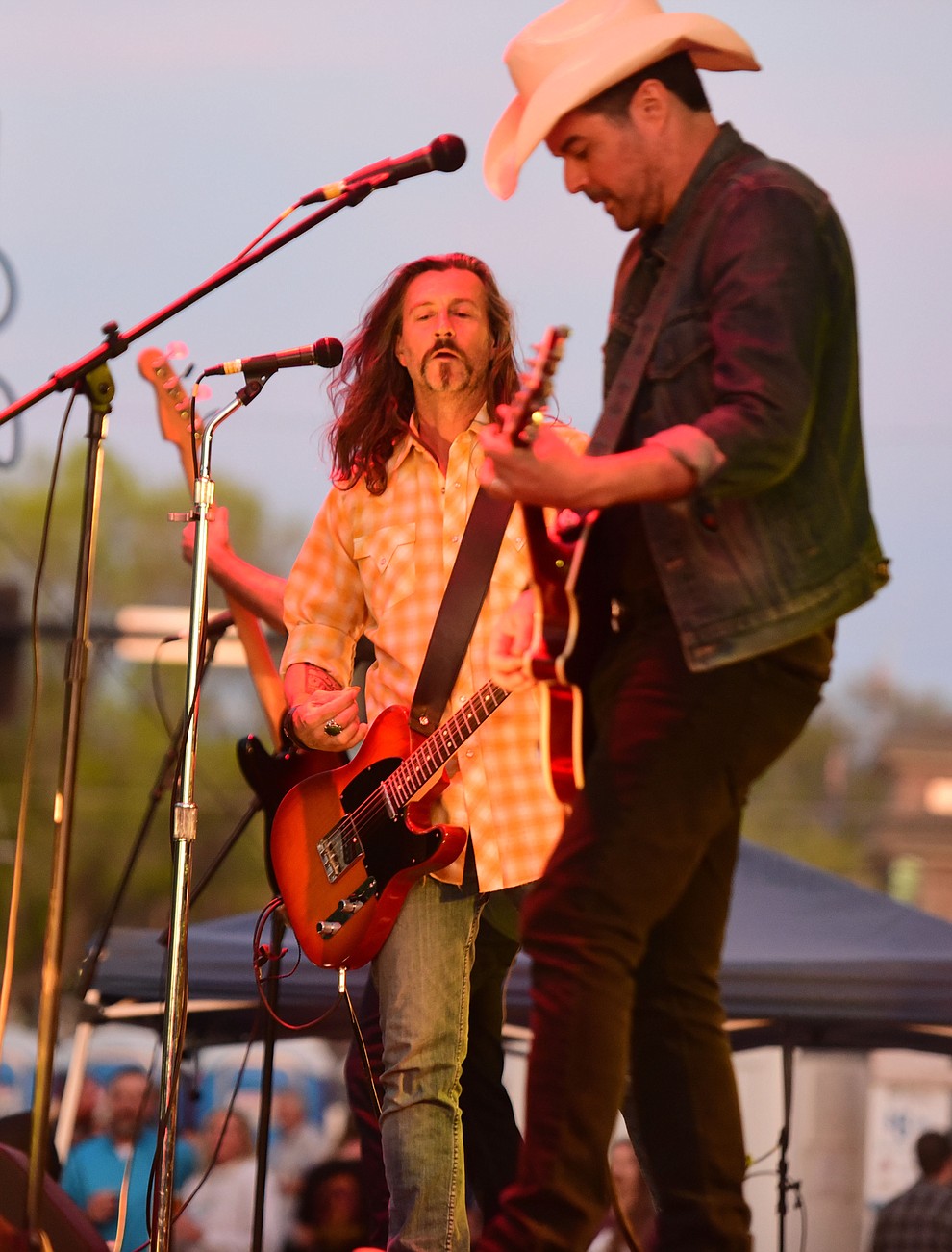 Roger Clyne and the Peacemakers perform at the Whiskey Off Road in Prescott Saturday, April 27. (Les Stukenberg/Courier)