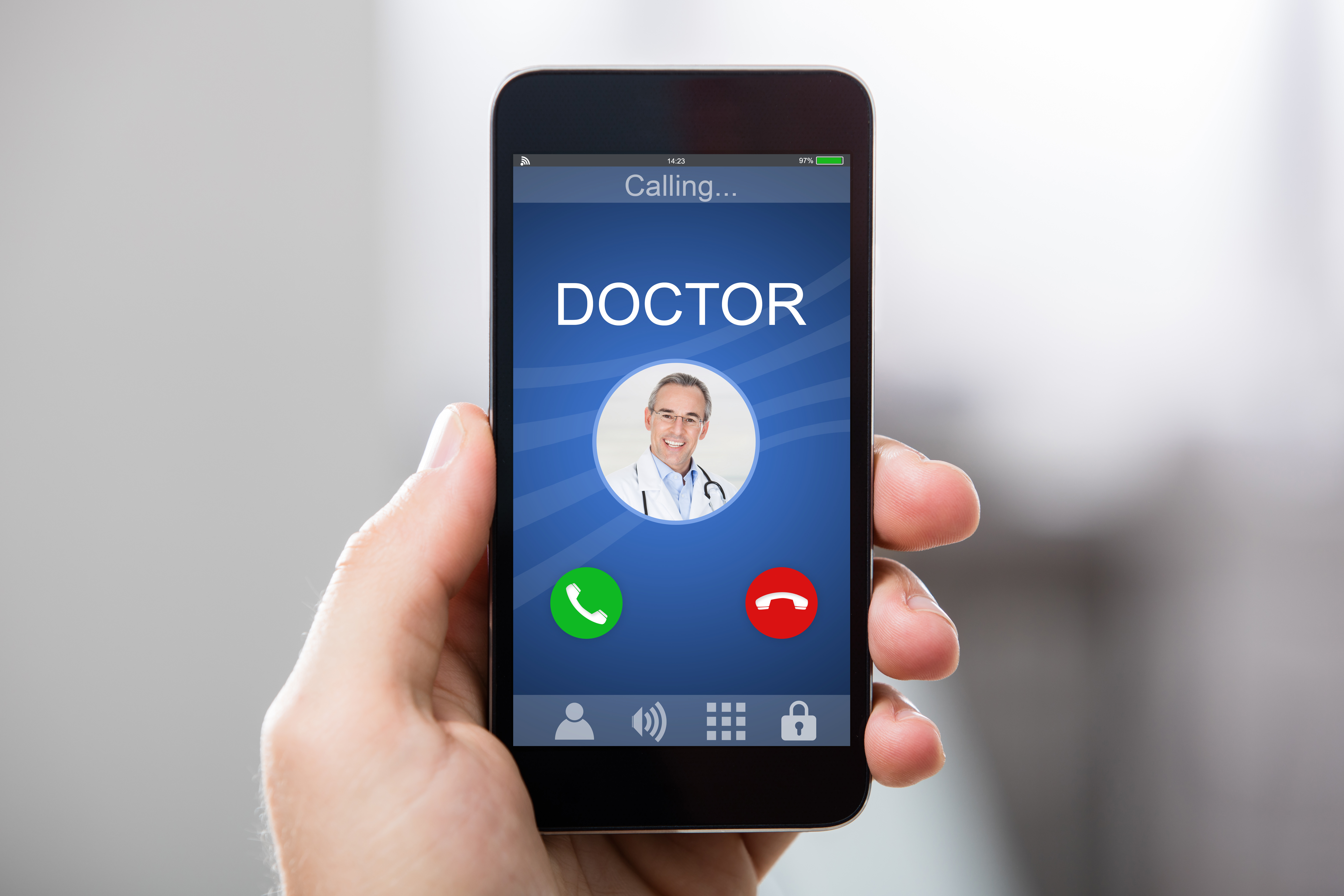 Смартфон войти в интернет. Medical app.