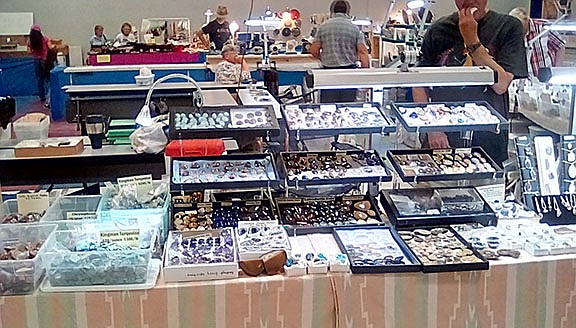 The Mohave County Gemstoners is having its annual Rock and Gem Show from 9 a.m. – 5p.m. Saturday, May 4 and 9 a.m. – 4p.m. Sunday, May 5 at Kingman Academy of Learning High School, 3420 N. Burbank St.  (Photo courtesy of the Mohave County Gemstoners)