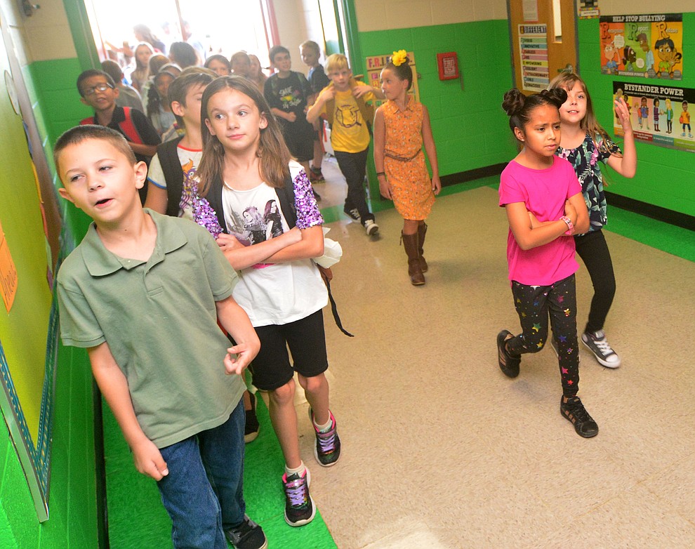 Students in the Humboldt Unified School District returned to school at Coyote Springs Elementary School Monday, August 5, 2019, in Prescott Valley.  (Les Stukenberg/Courier)