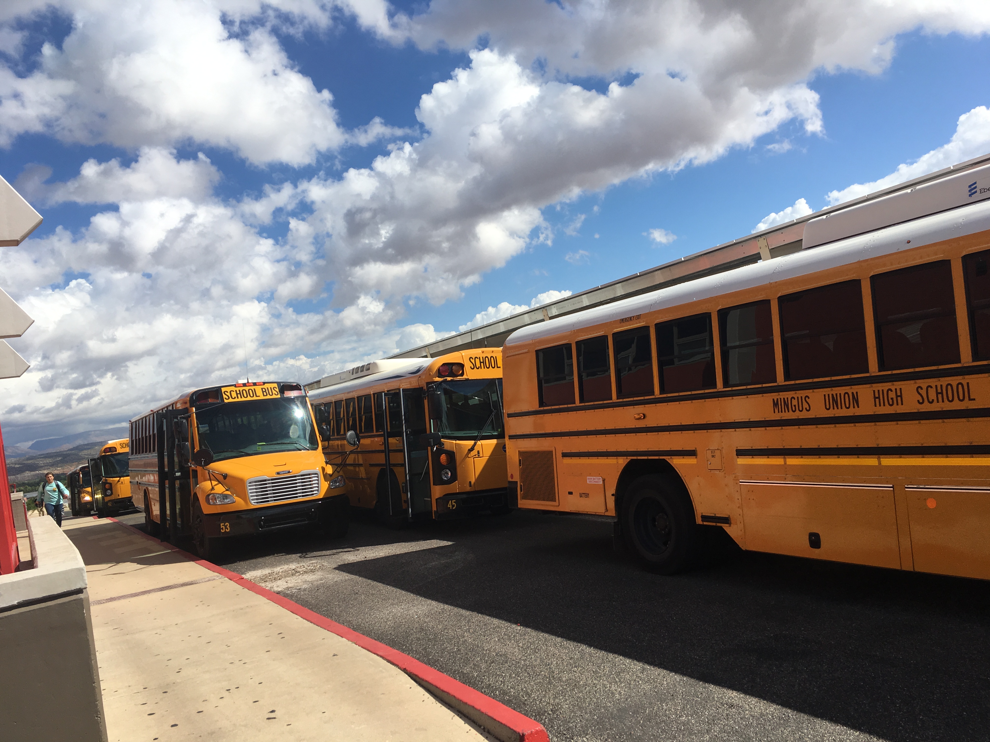 School Bus Teen - Power outage forces early dismissal at Mingus Union | The Verde Independent  | Cottonwood, AZ