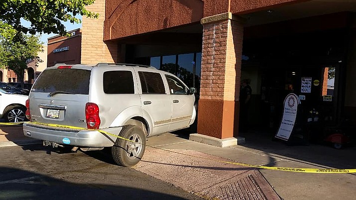 Sedona Police responded to a wreck early Friday morning that caused a great deal of commotion, but there were no serious injuries or major damage. A a vehicle struck a sign in the parking lot of the Safeway grocery store on State Road 89A in West Sedona. Submitted photo
