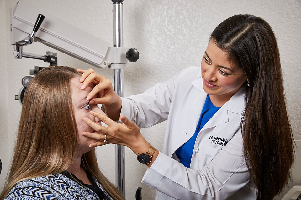 Havasu optometrist on the cutting edge of eye care Kingman Daily