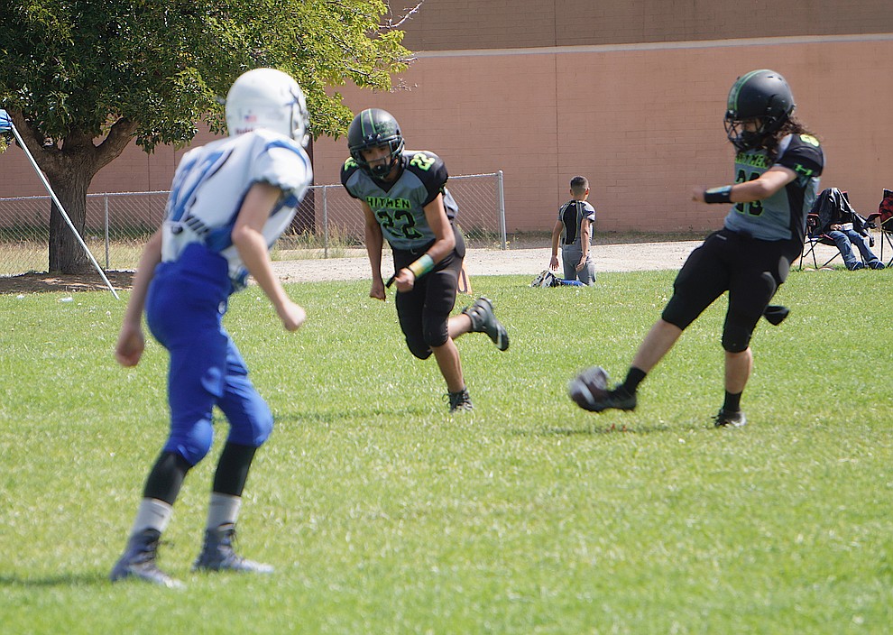 Allan Menchaca (28) of the Prescott Valley Hitmen Majors team kicks off during their game against Bagdad on Saturday, Sept. 28, 2019, at Bradshaw Mountain Middle School. (Aaron Valdez/Courier)